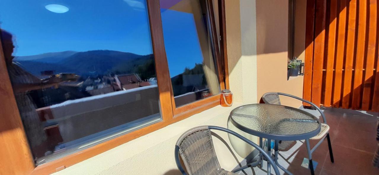 Kalinderu Skier'S Apartament Bellevue Buşteni 客房 照片
